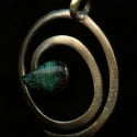 Biżuteria wykonana z materiałów: Malachit, Mosiądz