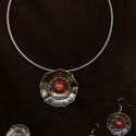 Biżuteria wykonana z materiałów: Koral, Nowe srebro